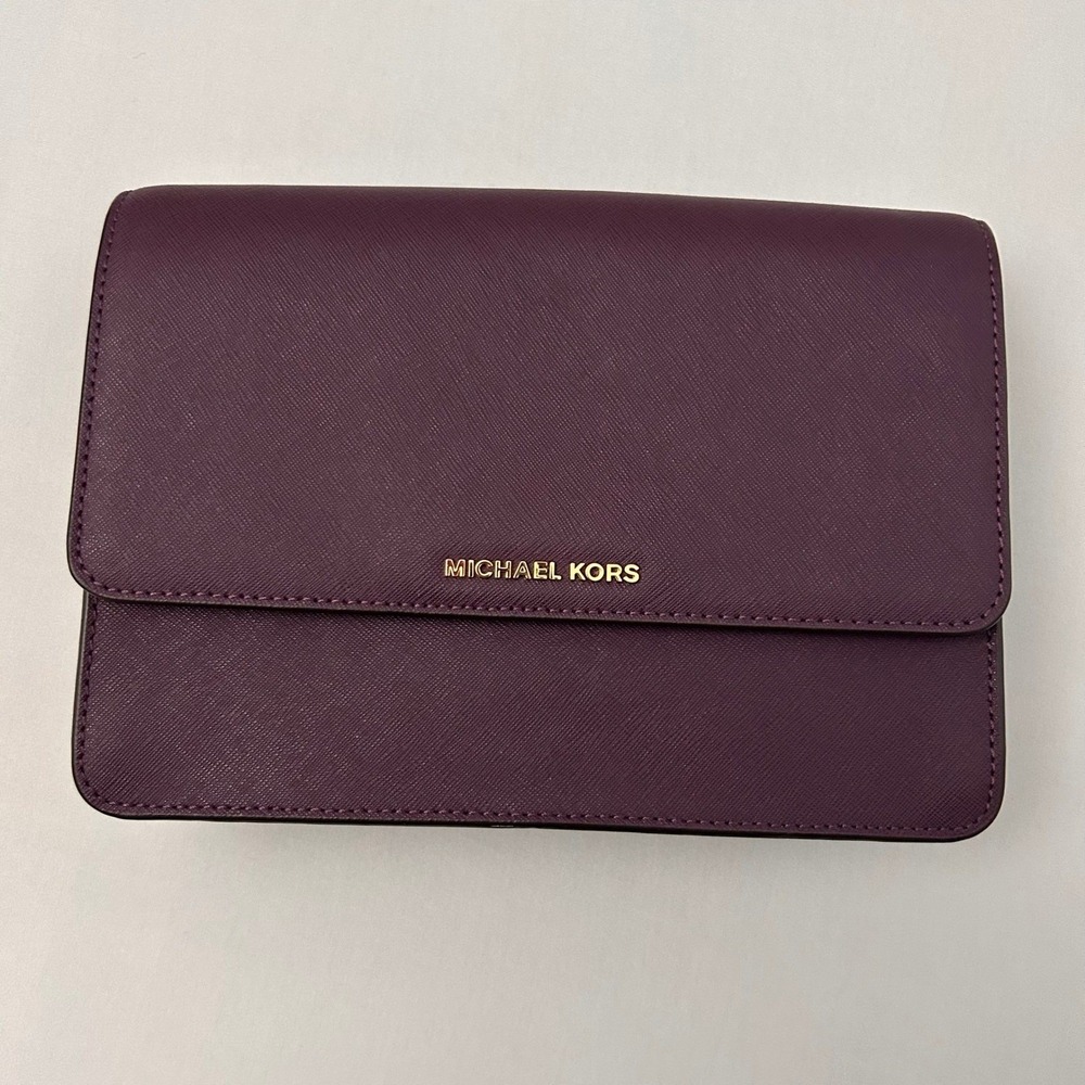 Michael Kors Purse Daniela Saffiano Leather Crossbody Bag Plum Gold Hardware - Picture 9 of 12